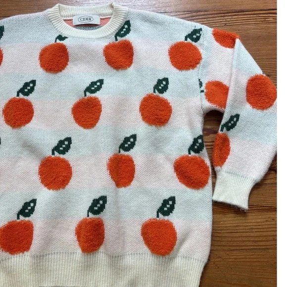 Cider Orange Fruit Sweater Women Cream Good Textured Pom Knit SIZE M/L - Picture 2 of 7